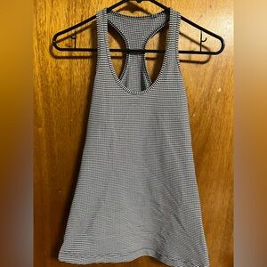 Lot of 2 lululemon tank tops